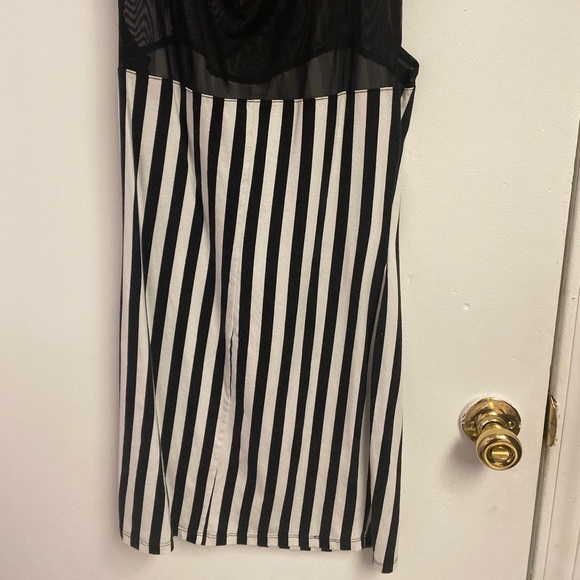 Forever 21 Striped Dress - Picture 2 of 2